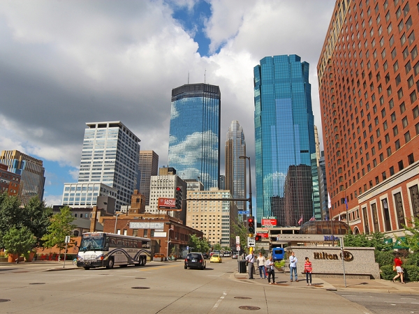 Minneapolis street with bus, cars and pedestrians
